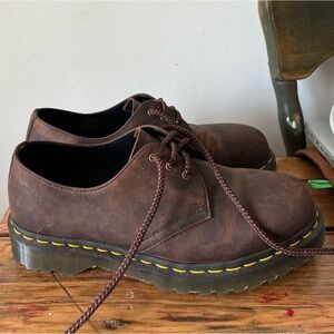 NWOT Dr. Martens Brown Oxford Shoes